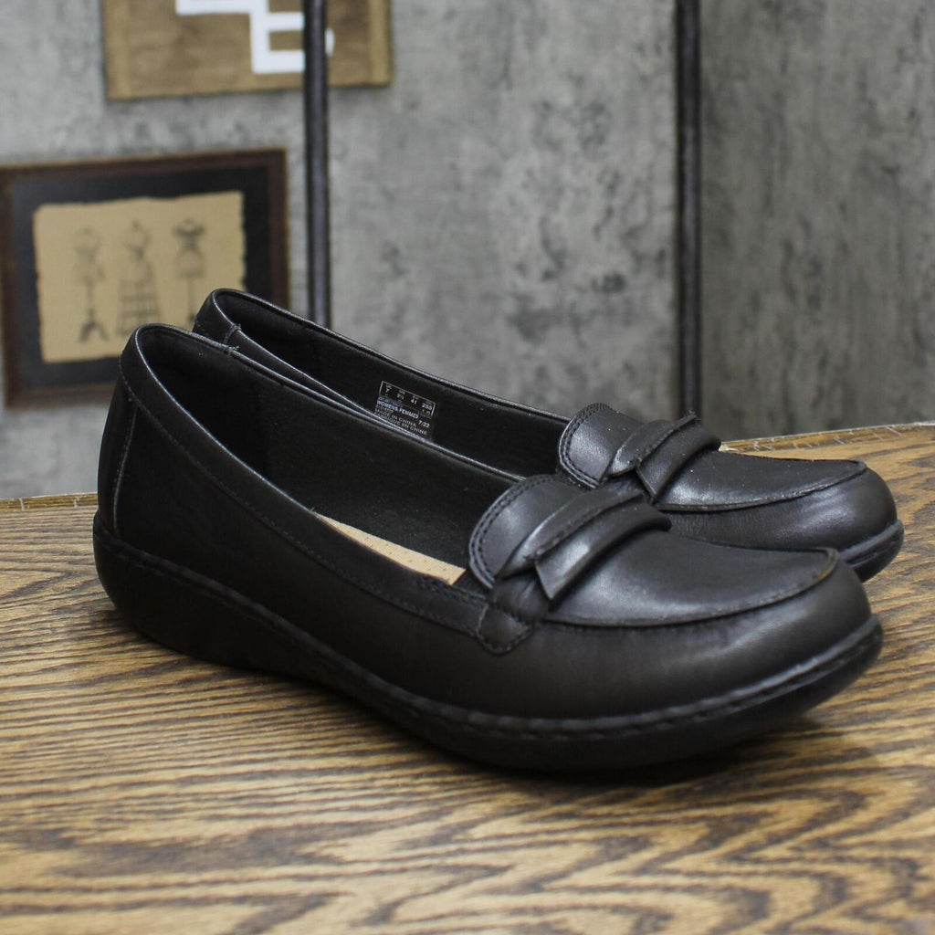 Clarks ashland lily loafer deals