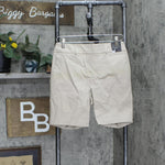 Simply Styled Womens Petite Sateen Chino Shorts with Pockets S22381