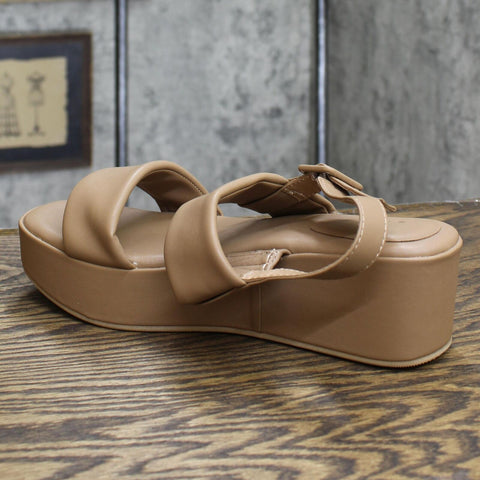 Fashion To Figure Women's Estella Wide Width Wedge Sandals | CoolSprings  Galleria